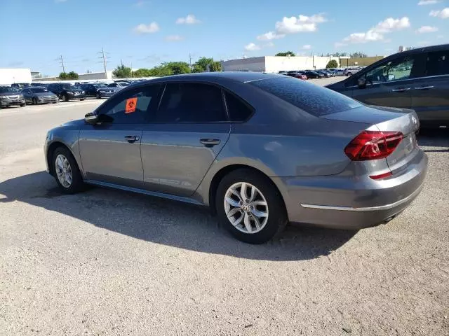 2018 Volkswagen Passat S