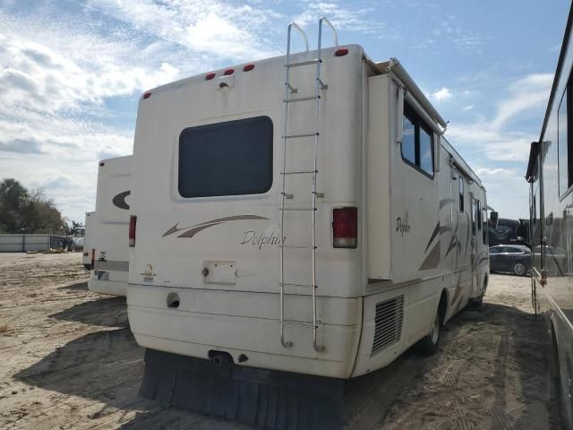 2004 National Rv 2004 Workhorse Custom Chassis Motorhome Chassis W2