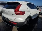 2025 Volvo XC40 Core