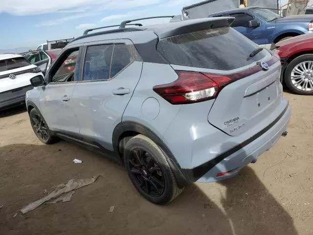 2021 Nissan Kicks SR