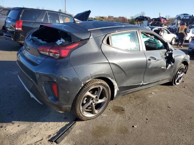 2019 Hyundai Veloster Base