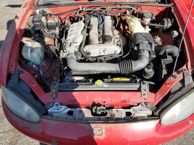 2000 Mazda MX-5 Miata Base