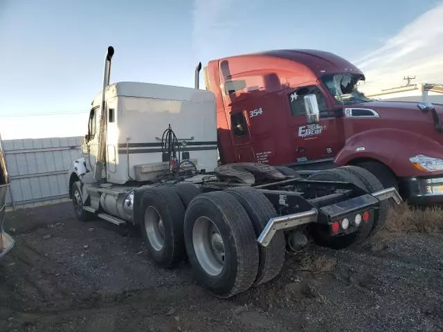 2022 Kenworth Construction T880