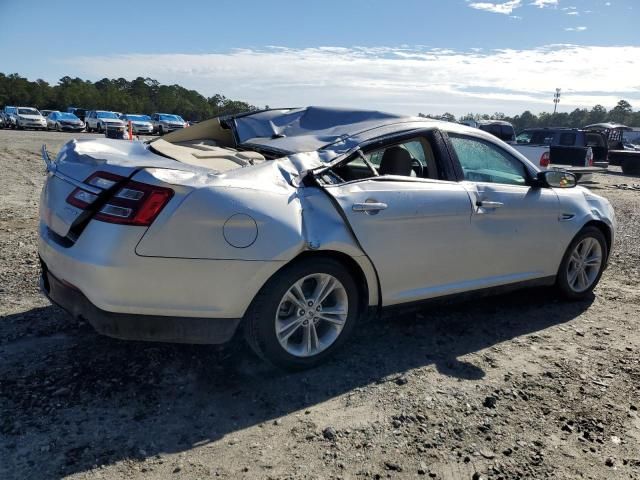 2015 Ford Taurus SE