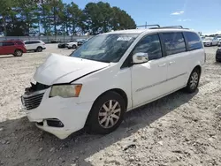 2011 Chrysler Town & Country Touring L en venta en Loganville, GA