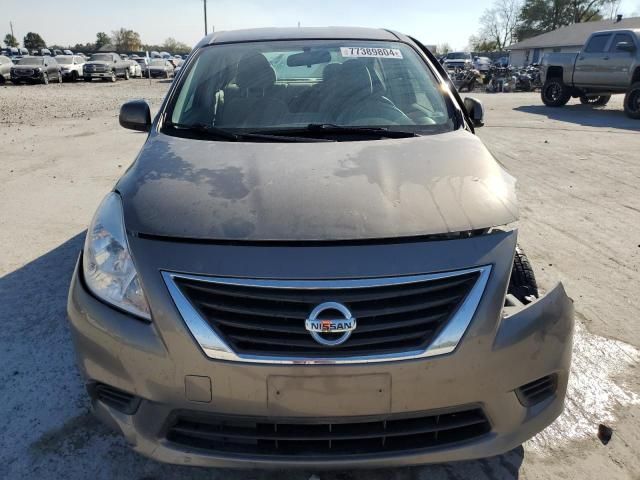 2013 Nissan Versa S