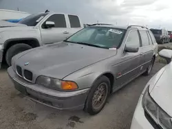 BMW 5 Series Vehiculos salvage en venta: 2000 BMW 528 IT Automatic