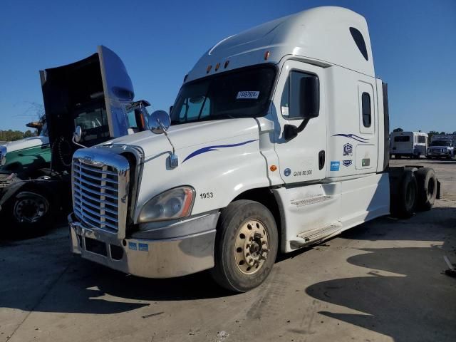 2015 Freightliner Cascadia 125