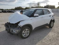 Hyundai Venue salvage cars for sale: 2021 Hyundai Venue SE