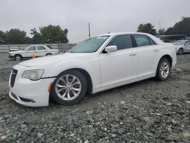 2016 Chrysler 300 Limited