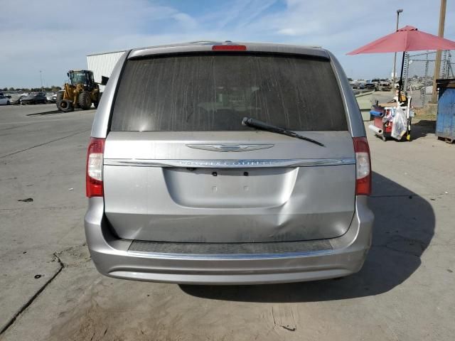 2014 Chrysler Town & Country Touring