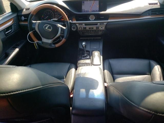 2013 Lexus ES 300H