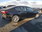 2013 Lexus ES 300H