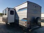 2022 Coachmen Catalina