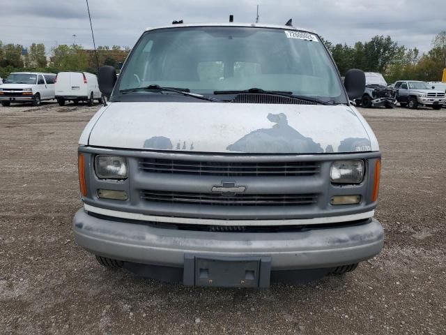 2001 Chevrolet Express G2500