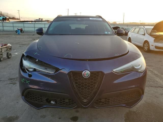 2018 Alfa Romeo Stelvio TI Sport