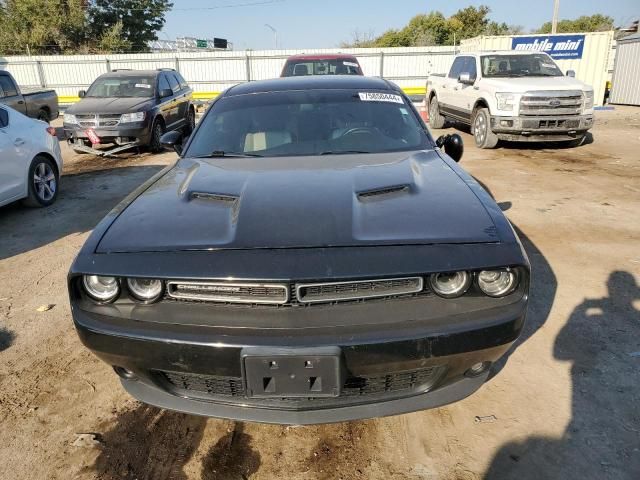 2015 Dodge Challenger SXT Plus