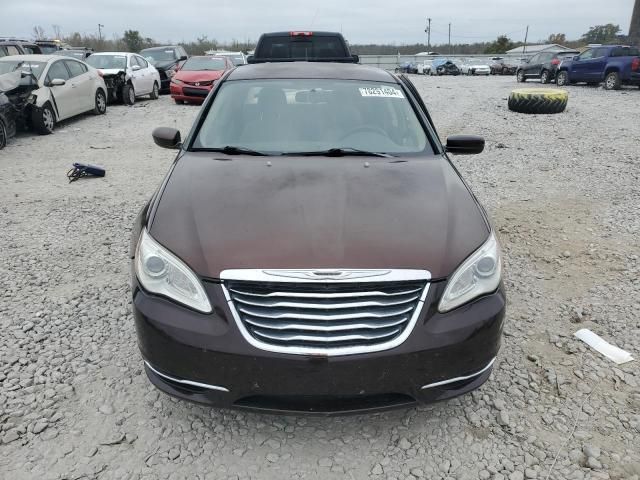 2013 Chrysler 200 LX