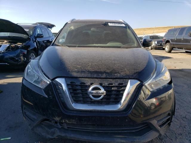 2019 Nissan Kicks S