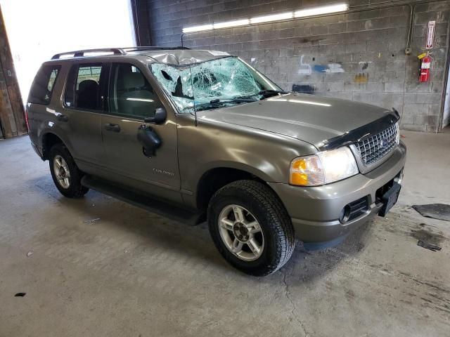 2004 Ford Explorer XLT