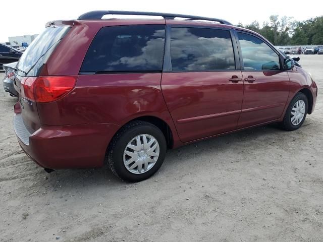 2007 Toyota Sienna CE