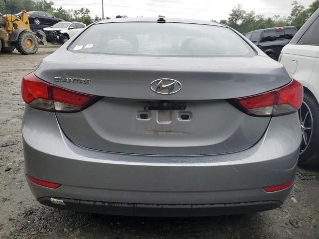 2016 Hyundai Elantra SE