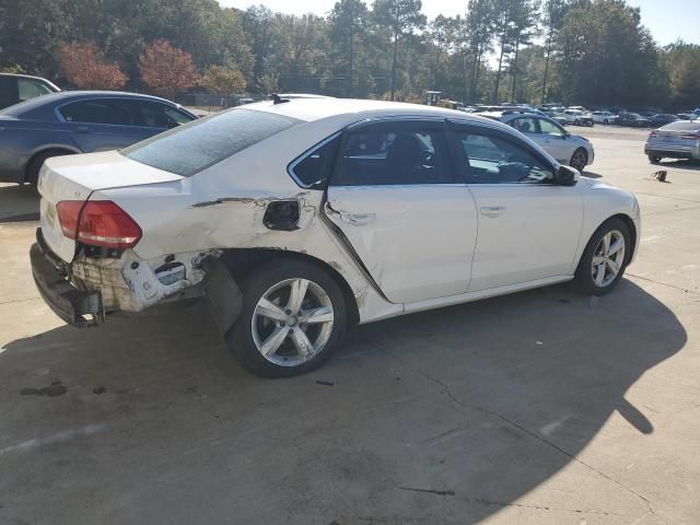 2013 Volkswagen Passat SE