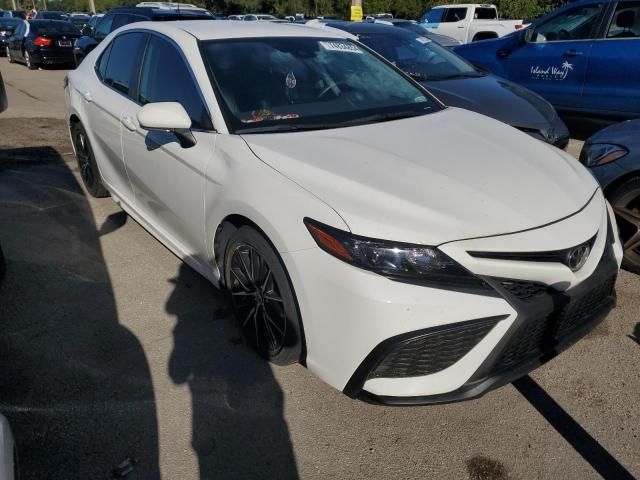 2021 Toyota Camry SE