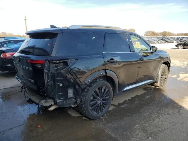 2022 Nissan Pathfinder Platinum