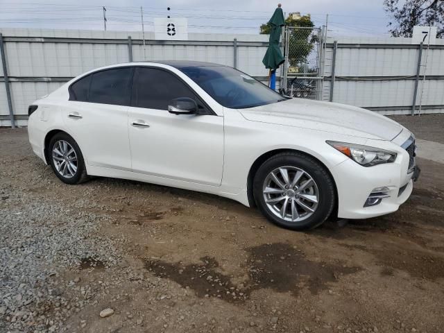 2017 Infiniti Q50 Premium