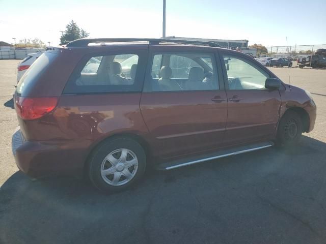 2006 Toyota Sienna CE