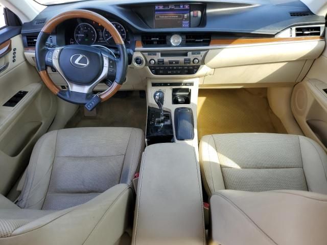 2013 Lexus ES 300H