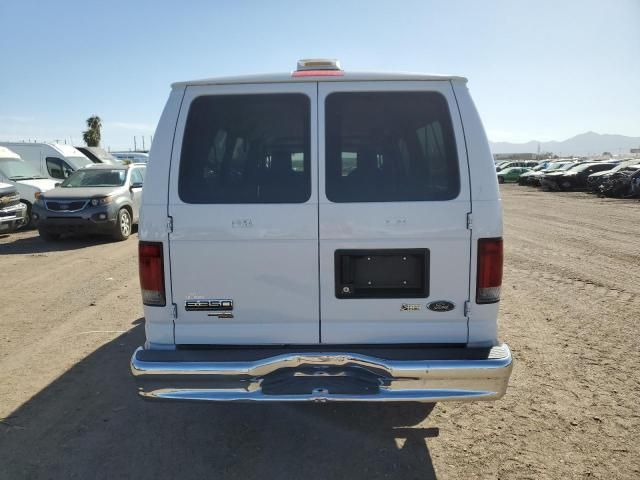 2012 Ford Econoline E350 Super Duty Wagon