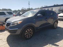 KIA Vehiculos salvage en venta: 2015 KIA Sportage LX