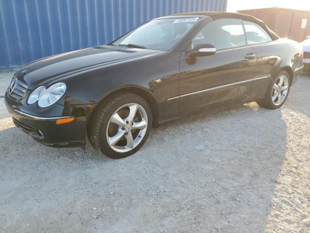 2005 Mercedes-Benz CLK 320