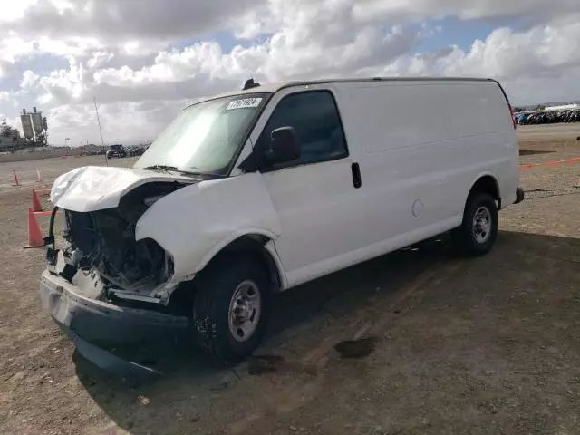 2019 Chevrolet Express G2500