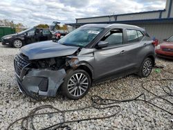 Carros salvage a la venta en subasta: 2023 Nissan Kicks SV