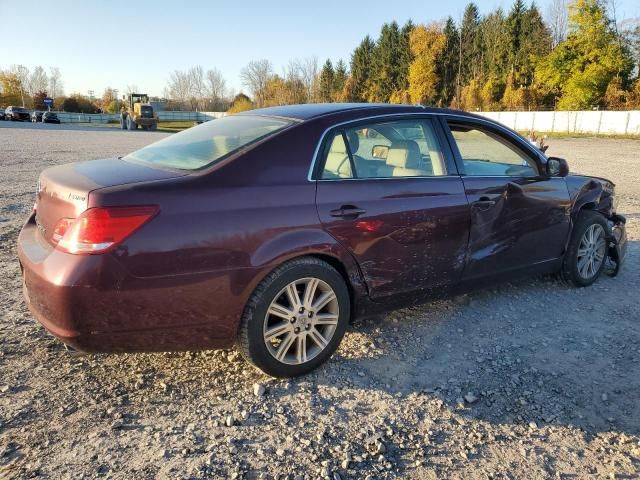 2005 Toyota Avalon XL