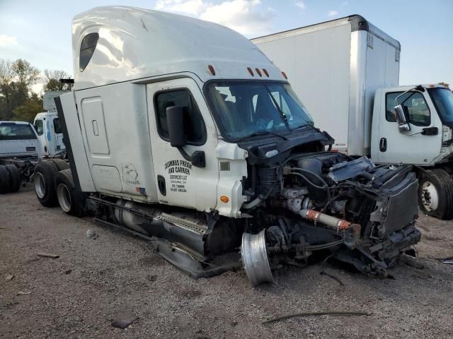 2016 Freightliner Cascadia 125