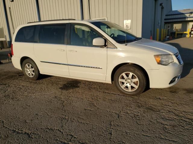 2013 Chrysler Town & Country Touring