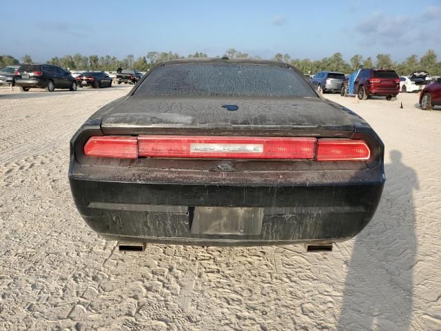 2010 Dodge Challenger SE