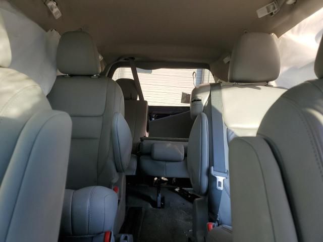 2015 Toyota Sienna XLE