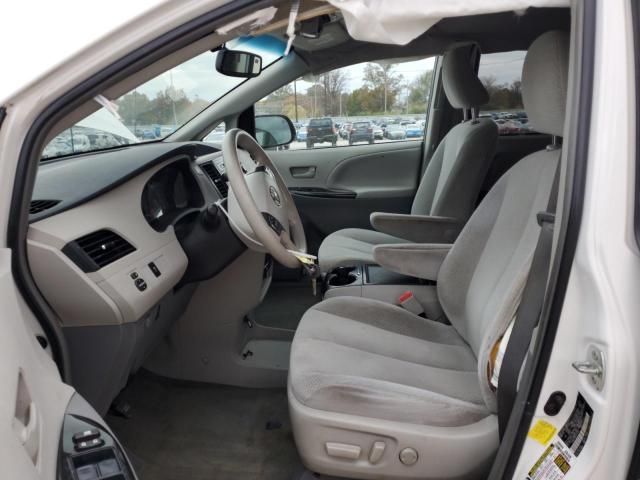 2012 Toyota Sienna LE