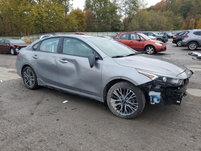 2022 KIA Forte GT Line