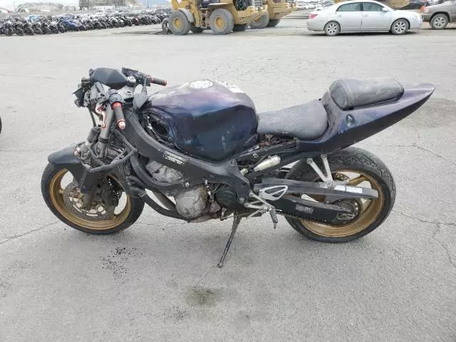 2002 Honda CBR600 F4