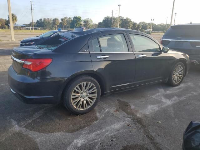 2013 Chrysler 200 Limited