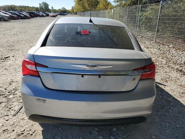 2014 Chrysler 200 Touring