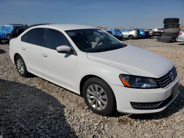 2013 Volkswagen Passat S