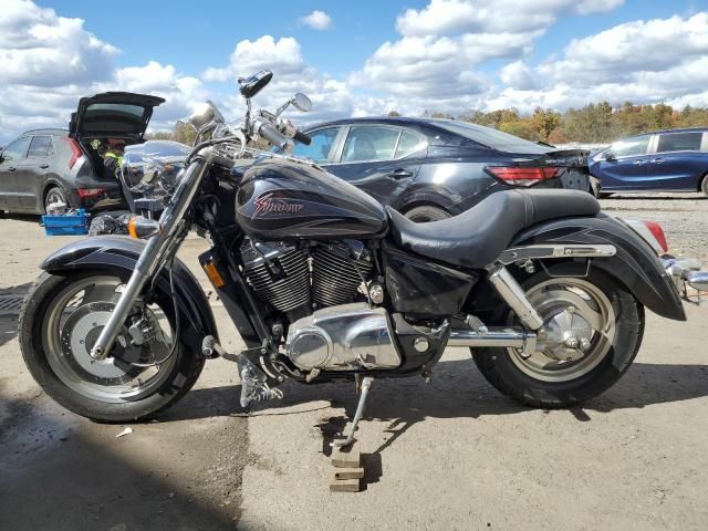 2001 Honda VT1100 C2