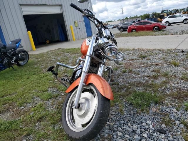 2003 Honda VT1100 C2